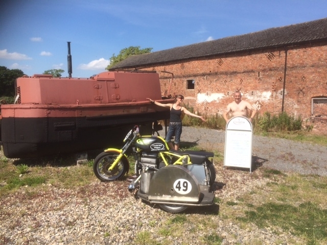 Sidecar or tug2.JPG