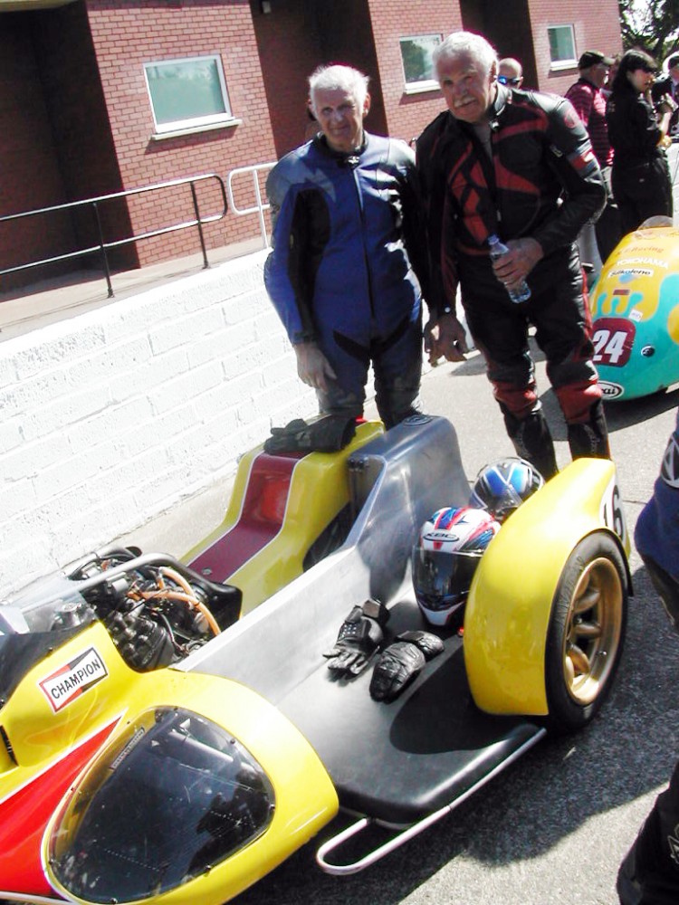 IOM TT Parade 2007 b.jpg